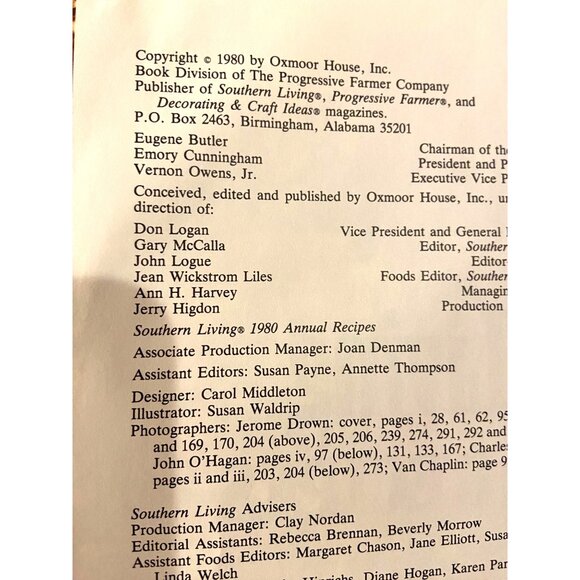 Vtg Southern Living 1980 & 1983 Ann. Recipes Cookbooks:Over 1400+ Pages Recipes - Picture 4 of 13